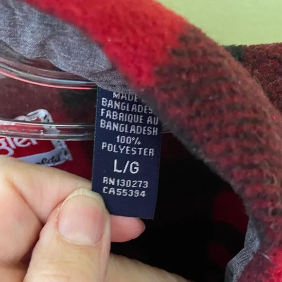 Wrangler Red and Black Checkered Shirt - Picture 3 of 4